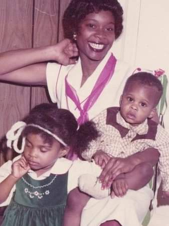 E0733FBD-5FE3-4B52-9D6B-407E06DBA04C